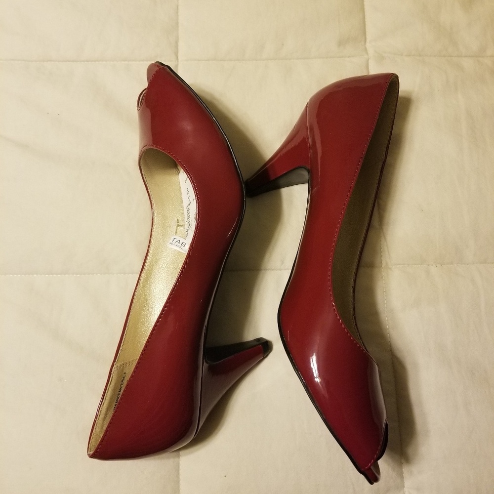 Mossimo patent leather open toe heels